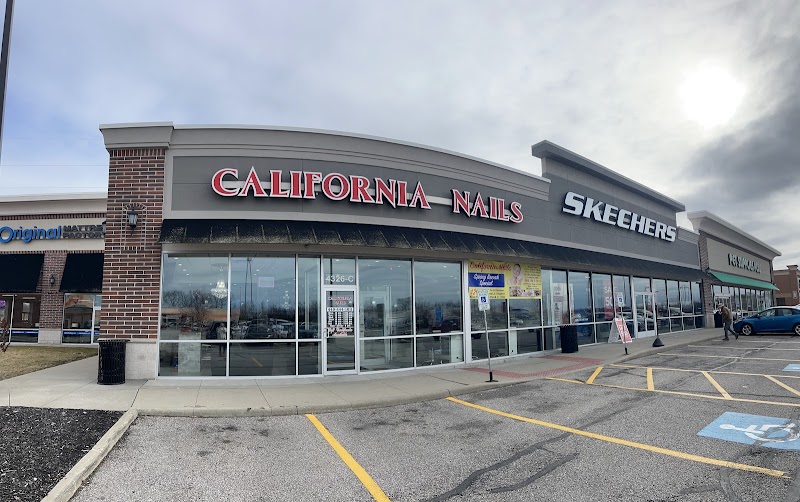 California Nails, nail salon in Lorain, OH, photo 3 of 10